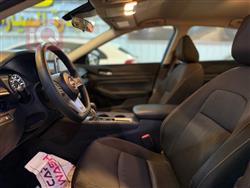 نيسان ألتيما